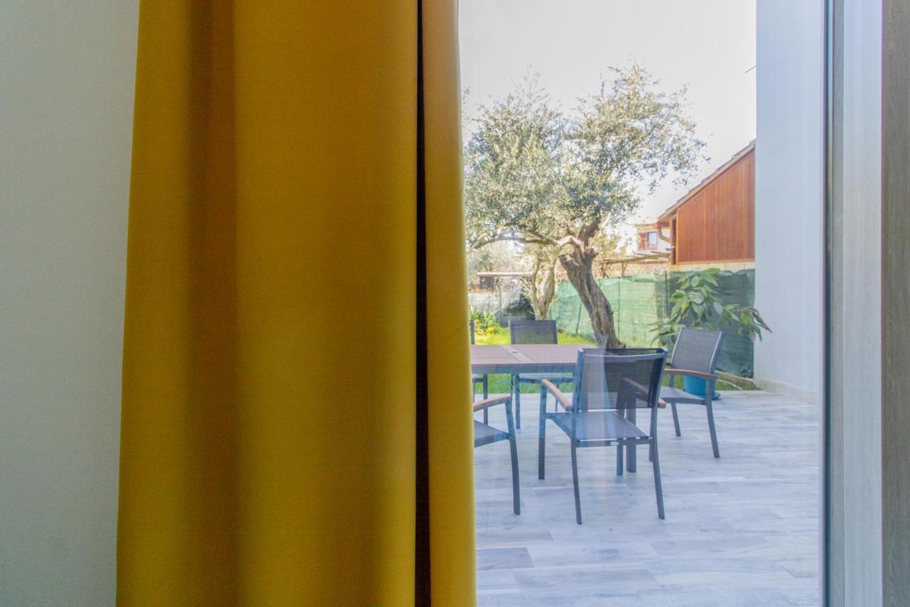 Domek Villa A 100Mt Dalla Spiaggia Capoterra Bagian luar foto